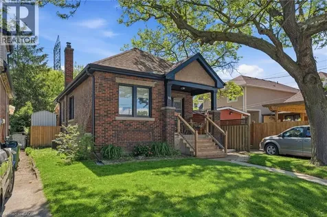 96 Paling Avenue Hamilton ON L8H 5J4