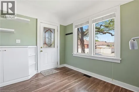 96 Paling Avenue Hamilton ON L8H 5J4