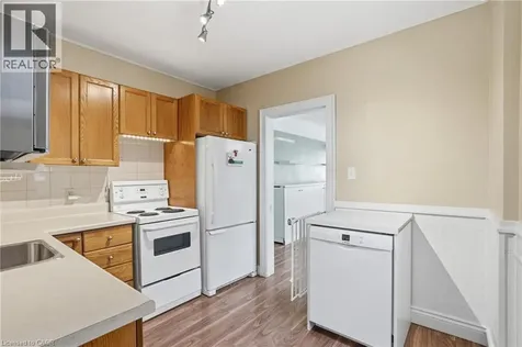 96 Paling Avenue Hamilton ON L8H 5J4