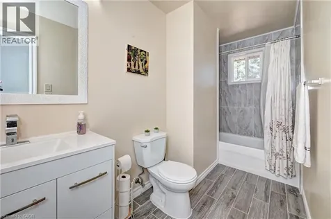 92 Pinemeadow Crescent Waterloo ON N2T 1A7
