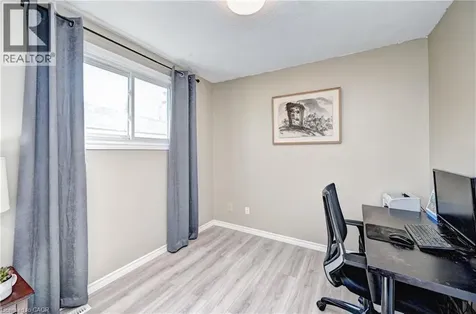 92 Pinemeadow Crescent Waterloo ON N2T 1A7