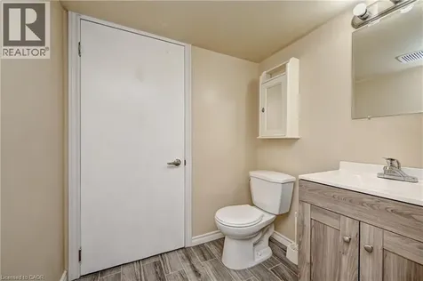 92 Pinemeadow Crescent Waterloo ON N2T 1A7