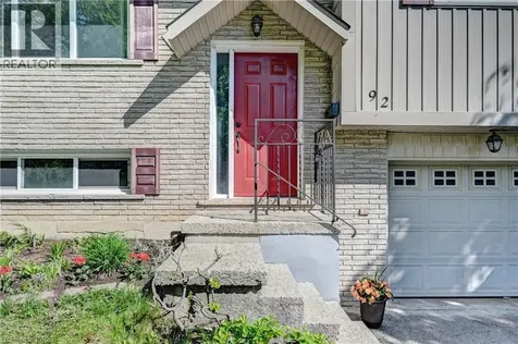 92 Pinemeadow Crescent Waterloo ON N2T 1A7