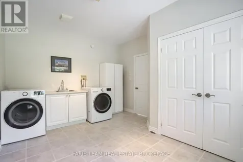 84 Thompson Lane Kawartha Lakes (carden) ON L0K 1W0
