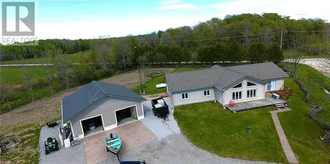 14 Maplewood Trail Kagawong ON P0P 1J0