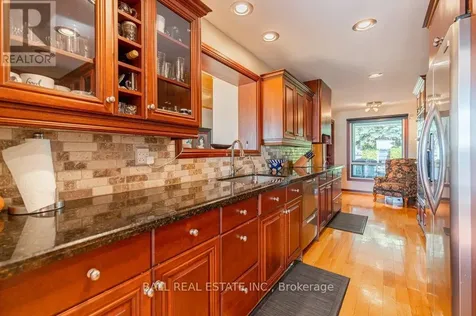 1484 Hawkswood Drive Selwyn ON K0L 1T0