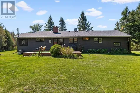 518 County Rd 6 Road Douro-dummer ON K0L 2H0