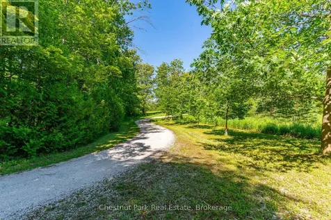 600380 Sideroad 50 North Chatsworth ON N0H 1C0