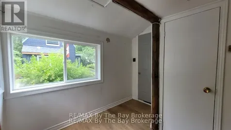 23 Glen Street Wasaga Beach ON L9Z 2K5