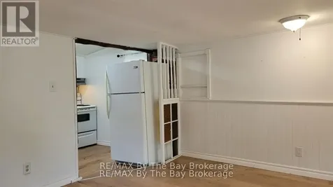 23 Glen Street Wasaga Beach ON L9Z 2K5