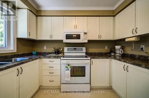 12 Silver Birch Avenue Wasaga Beach ON L9Z 1B7