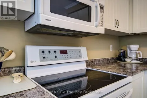 12 Silver Birch Avenue Wasaga Beach ON L9Z 1B7