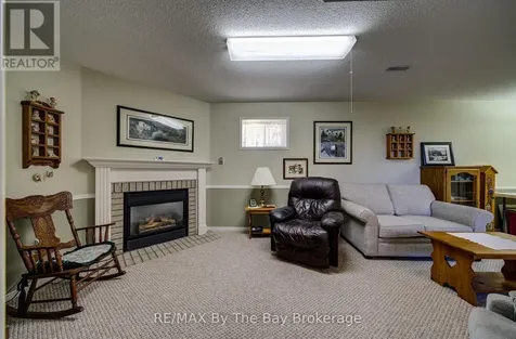 12 Silver Birch Avenue Wasaga Beach ON L9Z 1B7