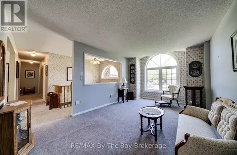 12 Silver Birch Avenue Wasaga Beach ON L9Z 1B7