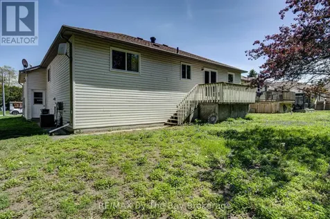 12 Silver Birch Avenue Wasaga Beach ON L9Z 1B7
