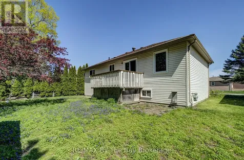 12 Silver Birch Avenue Wasaga Beach ON L9Z 1B7