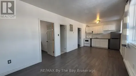 280 River Road East Wasaga Beach ON L9Z 2L7