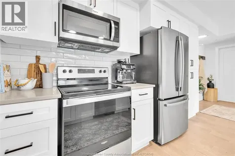4578 Huron Church Line Road Lasalle ON N9H 0M2