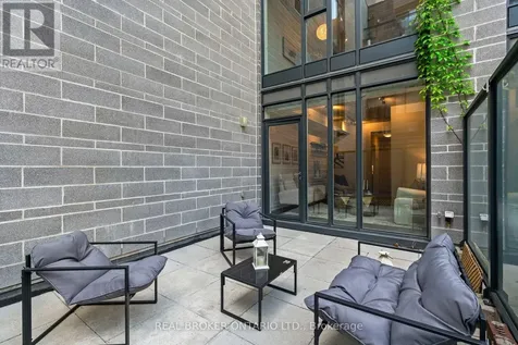 16 Filmic Lane Toronto (south Riverdale) ON M4M 3R1