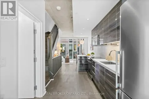 16 Filmic Lane Toronto (south Riverdale) ON M4M 3R1