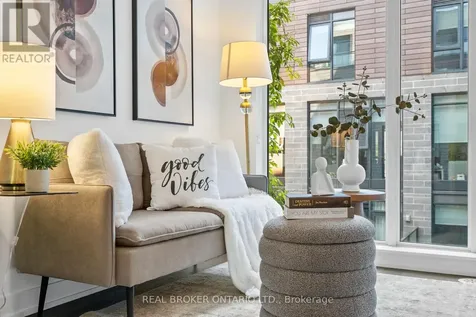 16 Filmic Lane Toronto (south Riverdale) ON M4M 3R1