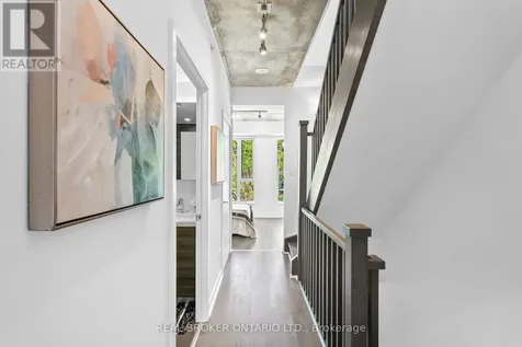 16 Filmic Lane Toronto (south Riverdale) ON M4M 3R1
