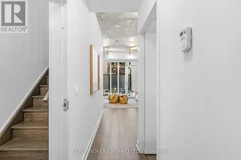 16 Filmic Lane Toronto (south Riverdale) ON M4M 3R1