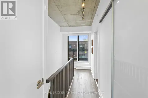 16 Filmic Lane Toronto (south Riverdale) ON M4M 3R1