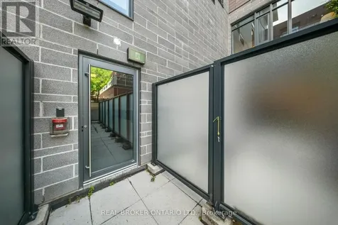 16 Filmic Lane Toronto (south Riverdale) ON M4M 3R1