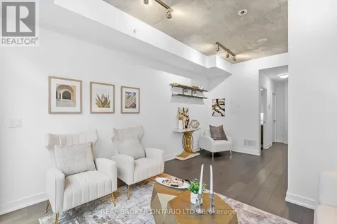 16 Filmic Lane Toronto (south Riverdale) ON M4M 3R1