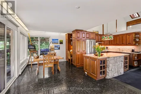 4637 Northwoods Drive Ottawa ON K0A 3M0