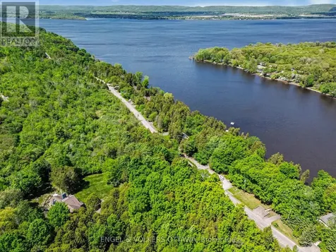 4637 Northwoods Drive Ottawa ON K0A 3M0