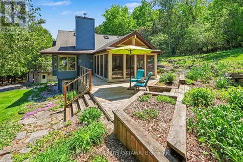 4637 Northwoods Drive Ottawa ON K0A 3M0