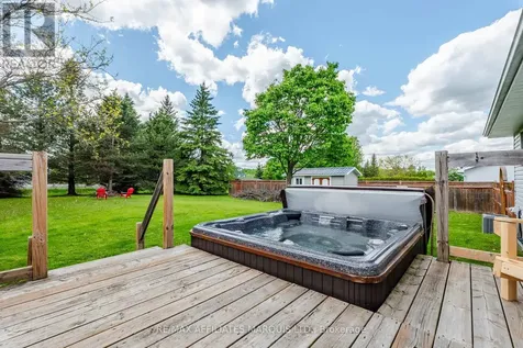 74 Columbia Avenue South Stormont ON K0C 1P0