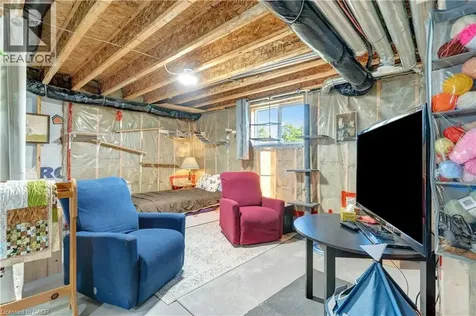 25 Clayton Street Mitchell ON N0K 1N0