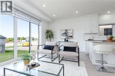 508 Nathalie Crescent Kitchener ON N2E 0H8
