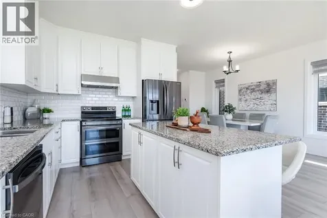 508 Nathalie Crescent Kitchener ON N2E 0H8