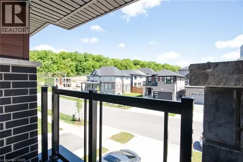 508 Nathalie Crescent Kitchener ON N2E 0H8