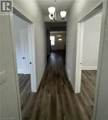 44 Madison Avenue Hamilton ON L8L 5Y4
