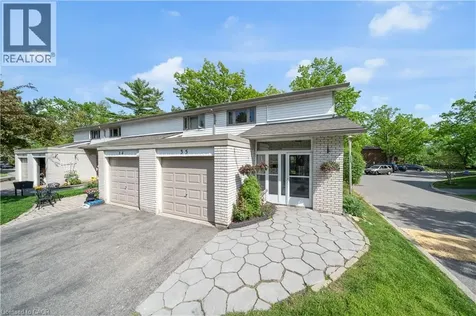 1270 Gainsborough Drive Oakville ON M9A 0E1
