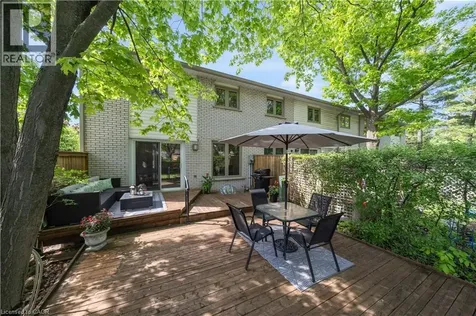 1270 Gainsborough Drive Oakville ON M9A 0E1