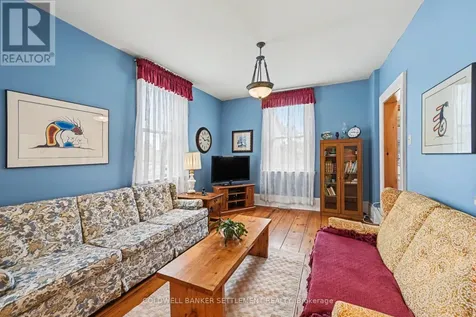 56 Drummond Street East Perth ON K7H 1G4