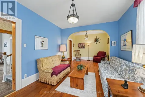 56 Drummond Street East Perth ON K7H 1G4