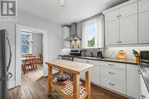 56 Drummond Street East Perth ON K7H 1G4
