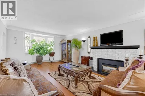 1 Galbraith Drive Hamilton ON L8G 1Z6