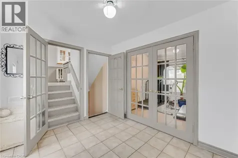 1 Galbraith Drive Hamilton ON L8G 1Z6