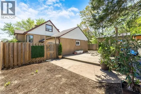 1 Galbraith Drive Hamilton ON L8G 1Z6
