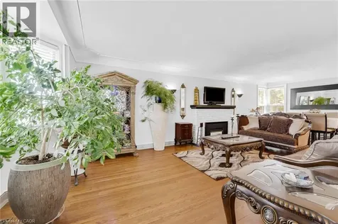1 Galbraith Drive Hamilton ON L8G 1Z6