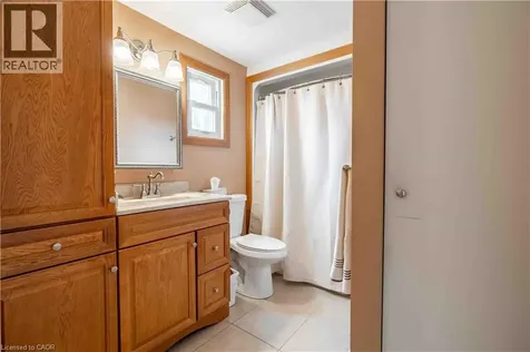 519 Brigadoon Drive Hamilton ON L9C 6C9