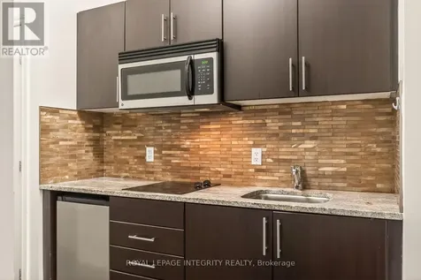 429 Kent Street Ottawa ON K2P 1B5